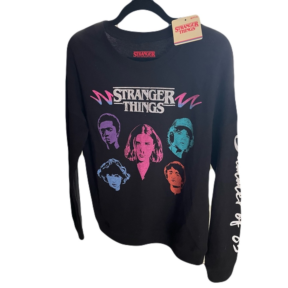 STRANGER THINGS “Summer Of ‘85” Pullover Top Large Black Long Sleeve Soft